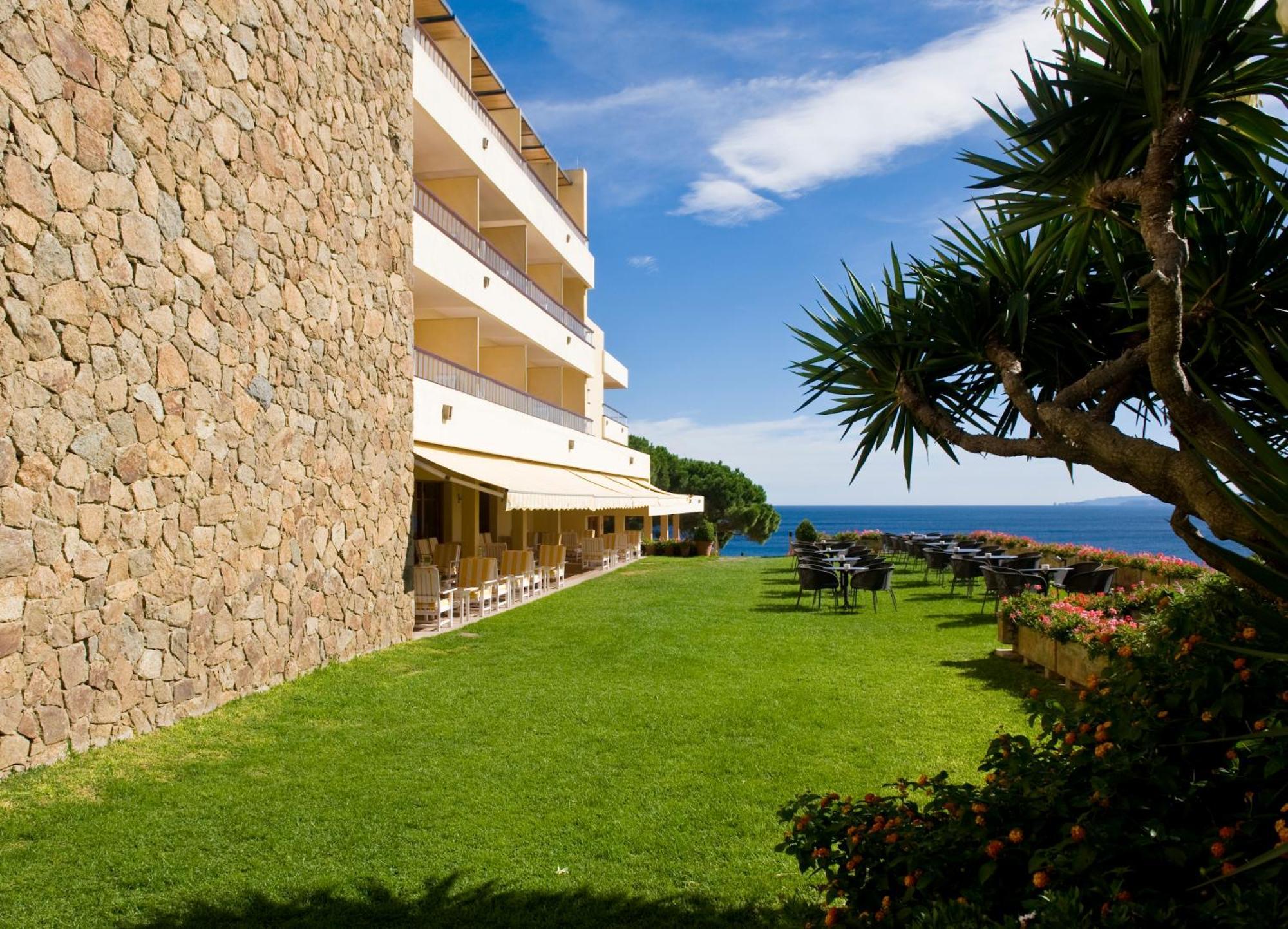 Almadraba Park Hotel Ρόζες Εξωτερικό φωτογραφία