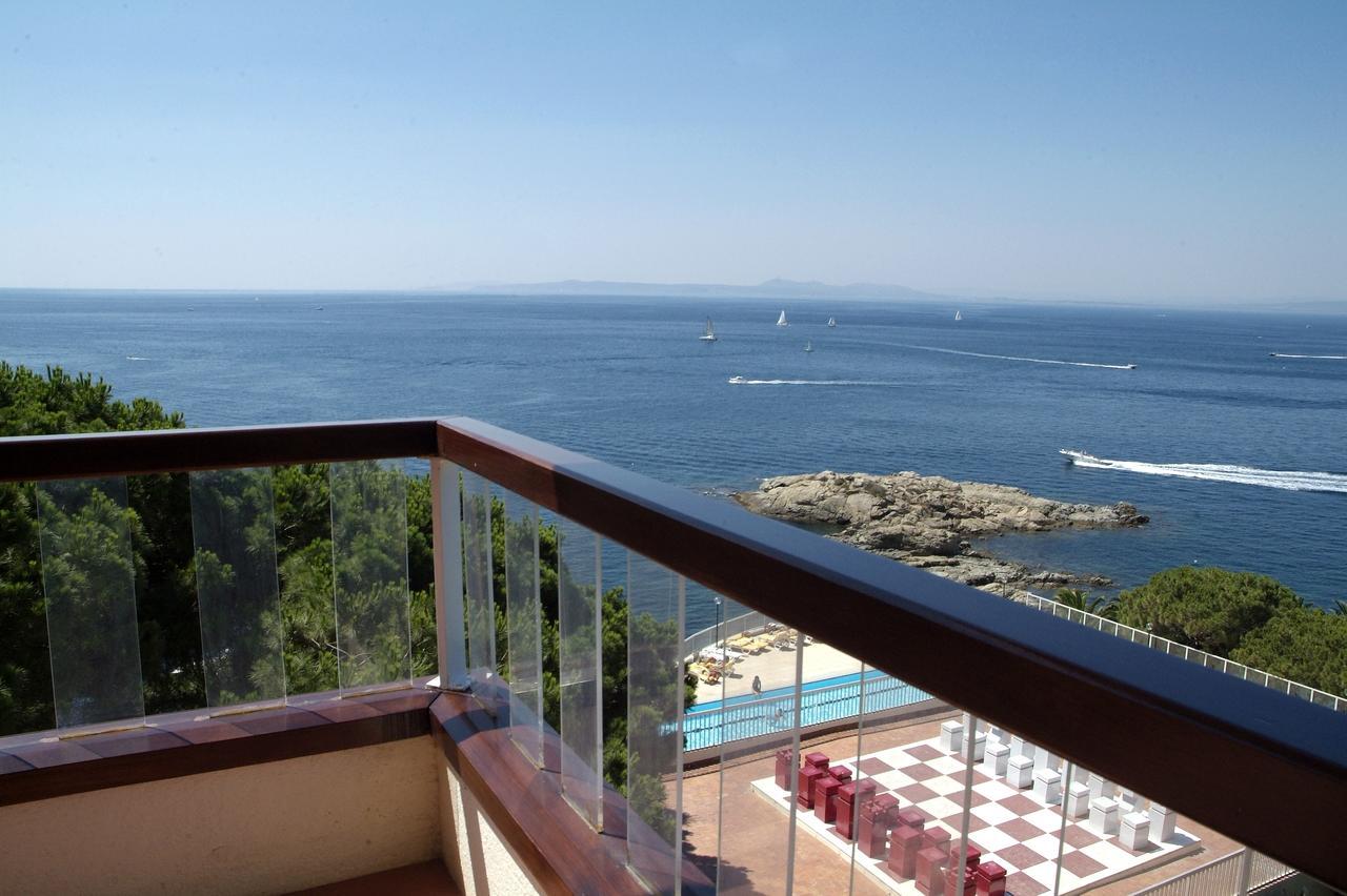 Almadraba Park Hotel Ρόζες Εξωτερικό φωτογραφία